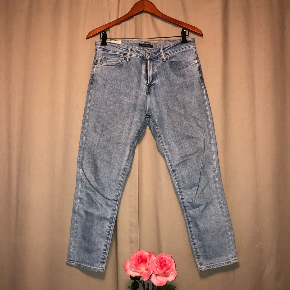 Abercrombie & Fitch. Light wash, stretch Jeans